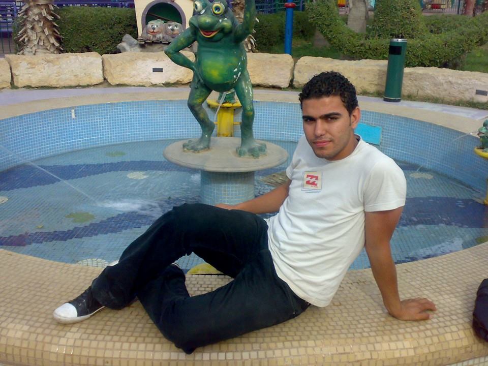 الشهيد / صابر عبد الحكيم صابر فتح الباب