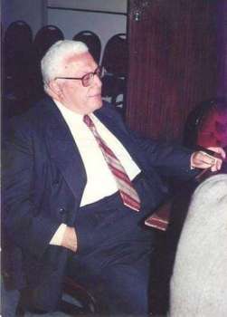 الأستاذ صلاح البحيري